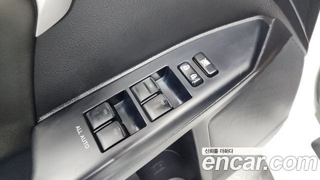 Lexus CT200h 1.8 Compact Trendy ZWA10 2011 — фото 15