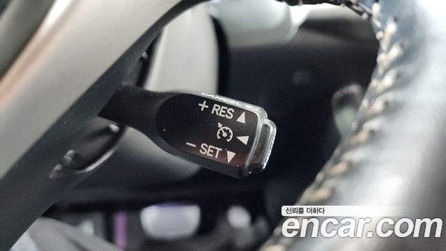 Lexus CT200h 1.8 Compact Trendy ZWA10 2011 — фото 17