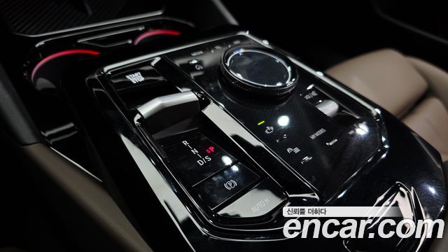 BMW 5 Series (G60) 520i M Sport 2025 — фото 9
