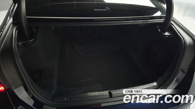 BMW 5 Series (G60) 520i M Sport 2025 — фото 19