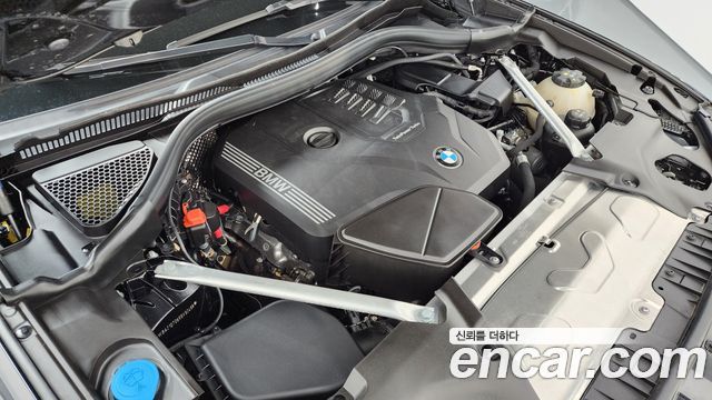 BMW X4 (G02) xDrive20i M Sport 2024 — фото 6