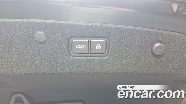 Kia K8 Hybrid Signature Special 2024 — фото 28