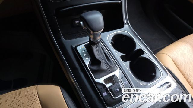 Kia Carnival (IV) Gasoline 9-Seater Prestige 2023 — фото 9