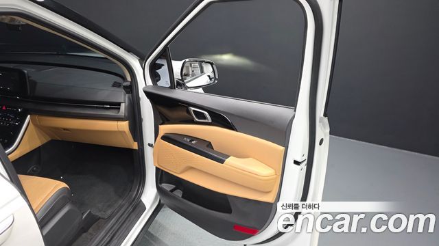 Kia Carnival (IV) Gasoline 9-Seater Prestige 2023 — фото 25