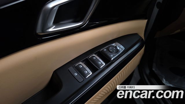 Kia Carnival (IV) Gasoline 9-Seater Prestige 2023 — фото 37