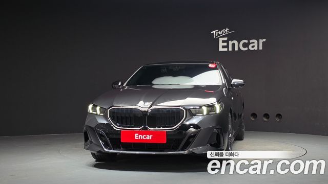 BMW 5 Series (G60) 530i xDrive M Sport Pro Special Edition 2026 — фото 3