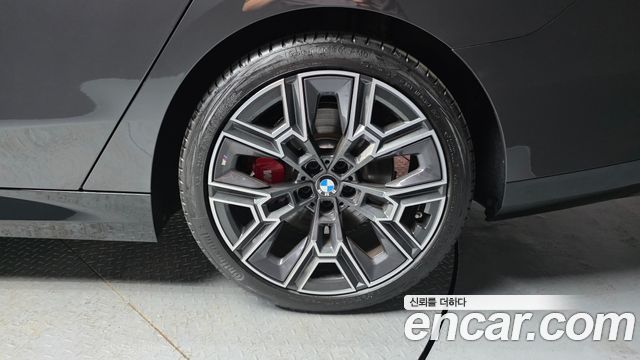 BMW 5 Series (G60) 530i xDrive M Sport Pro Special Edition 2026 — фото 21