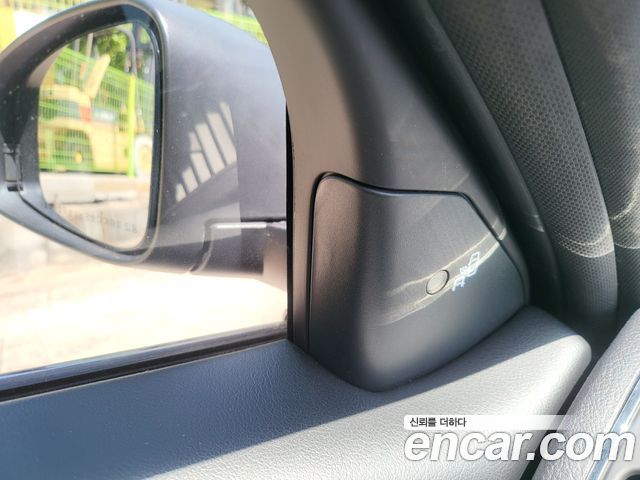 Renault Korea SM5 Platinum 1.6 TCE Standard 2015 — фото 18