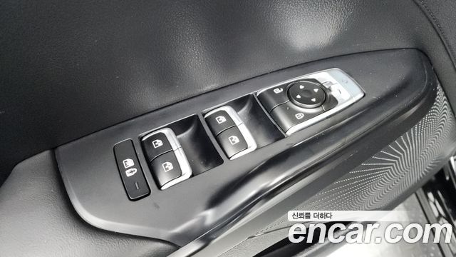 Kia K5 (III) 2.0 Prestige 2023 — фото 29