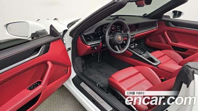 Porsche 911 (992) Carrera 4 Cabriolet 2024 — фото 10