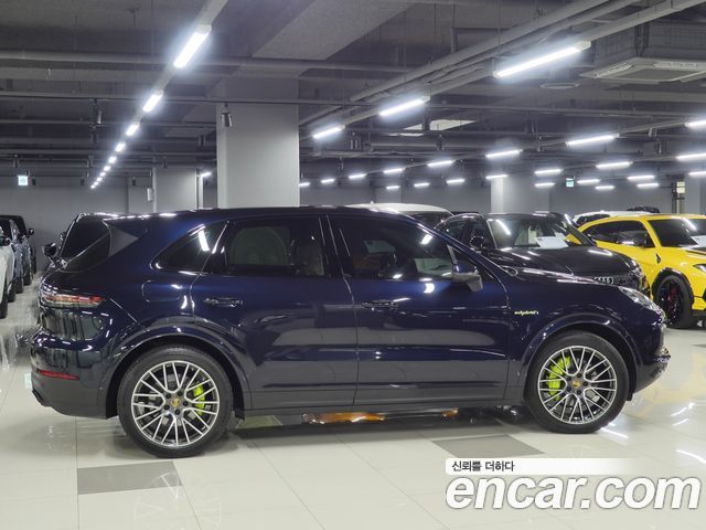 Porsche Cayenne (PO536) 3.0 E-Hybrid 2021 — фото 2