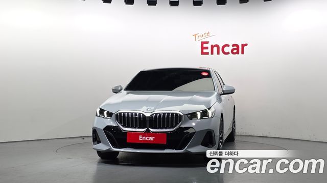 BMW 5 Series (G60) 530e M Sport 2025 — фото 3
