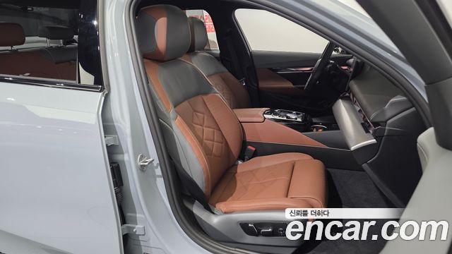 BMW 5 Series (G60) 530e M Sport 2025 — фото 12