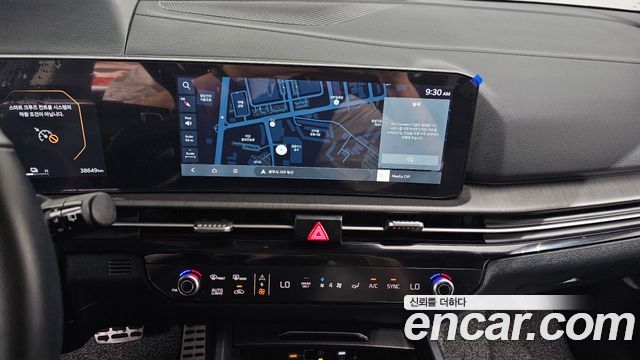 Kia Sportage Hybrid (V) HEV 1.6 2WD Signature 2025 — фото 15