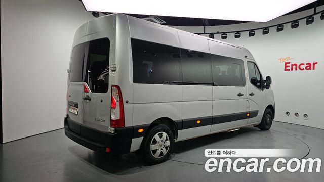 Renault Korea Master 2.3 15-Seater 2020 — фото 2