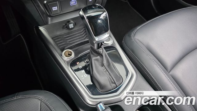 KG Mobility (SsangYong) Very New Tivoli Gasoline 1.5 2WD V3 2022 — фото 9