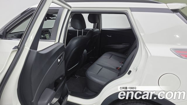KG Mobility (SsangYong) Very New Tivoli Gasoline 1.5 2WD V3 2022 — фото 11