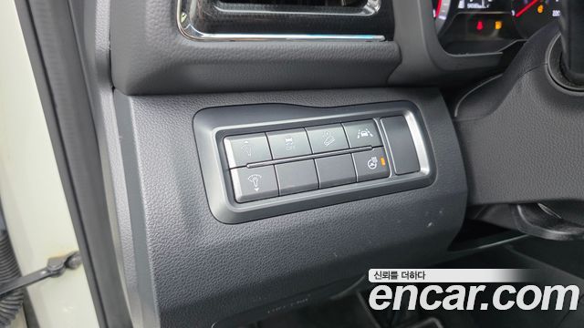 KG Mobility (SsangYong) Very New Tivoli Gasoline 1.5 2WD V3 2022 — фото 12