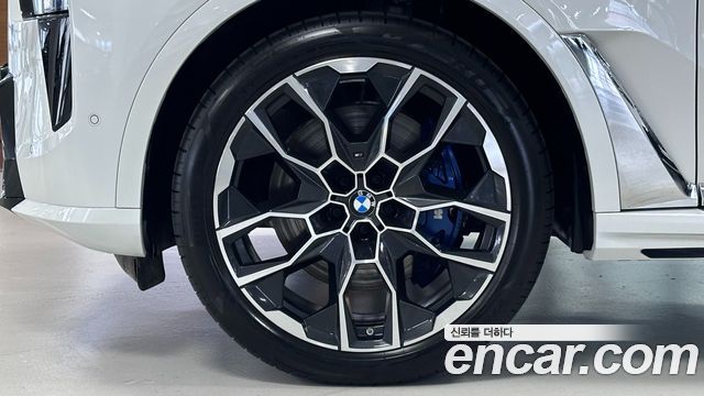 BMW X7 (G07) xDrive 40i M Sport 6STR 2025 — фото 5