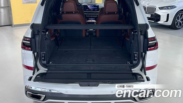 BMW X7 (G07) xDrive 40i M Sport 6STR 2025 — фото 24