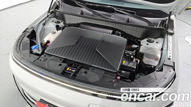 Hyundai Kona Electric (SX2) Long Range Premium 2023 — фото 6