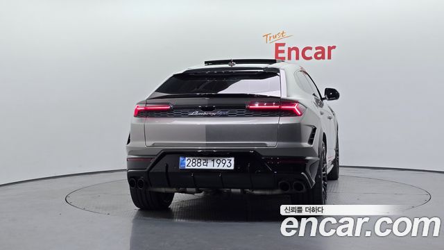 Lamborghini Urus 4.0 V8 SE 2025 — фото 4