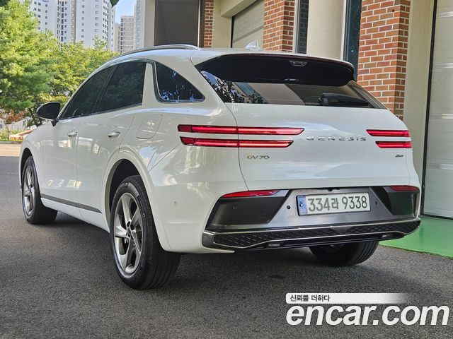 Genesis GV70 2.5T Gasoline AWD 2025 — фото 6