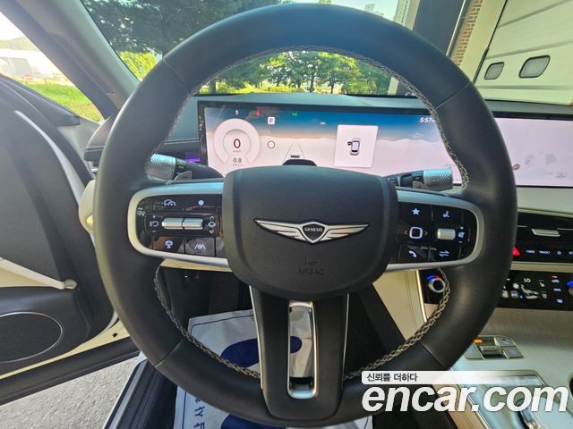 Genesis GV70 2.5T Gasoline AWD 2025 — фото 20