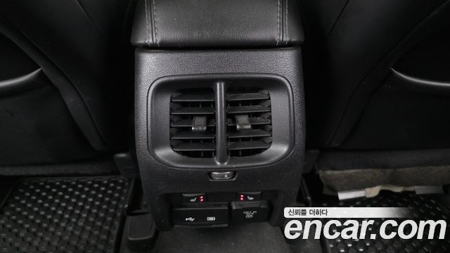 Jeep Cherokee (KL) 2.2 Diesel Overland 4WD 2019 — фото 19