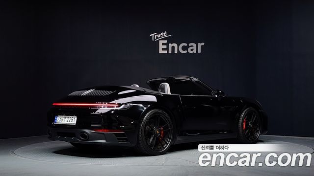 Porsche 911 (992) Carrera GTS Cabriolet 2023 — фото 2
