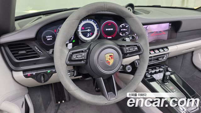 Porsche 911 (992) Carrera GTS Cabriolet 2023 — фото 16