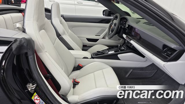 Porsche 911 (992) Carrera GTS Cabriolet 2023 — фото 32