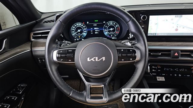 Kia K5 (III) 2.0 Noblesse 2022 — фото 13