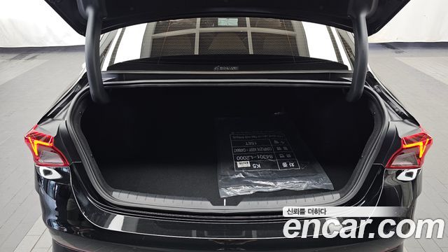 Kia K5 (III) 2.0 Noblesse 2022 — фото 20