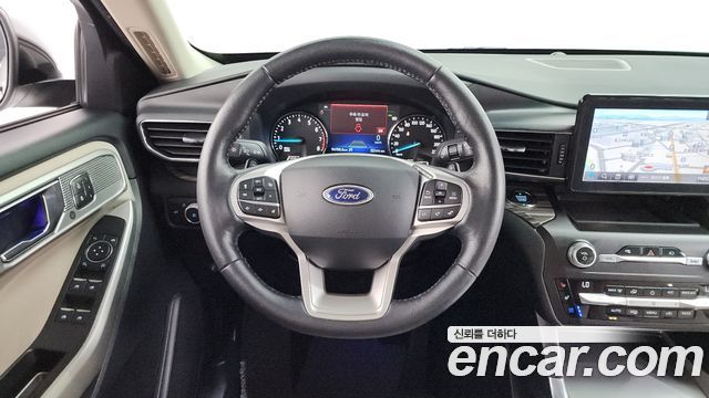 Ford Explorer (VI) 2.3 LimIted 4WD 2020 — фото 14