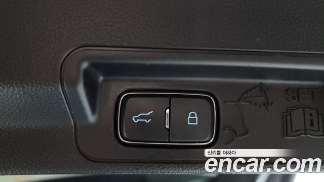 Ford Explorer (VI) 2.3 LimIted 4WD 2020 — фото 19