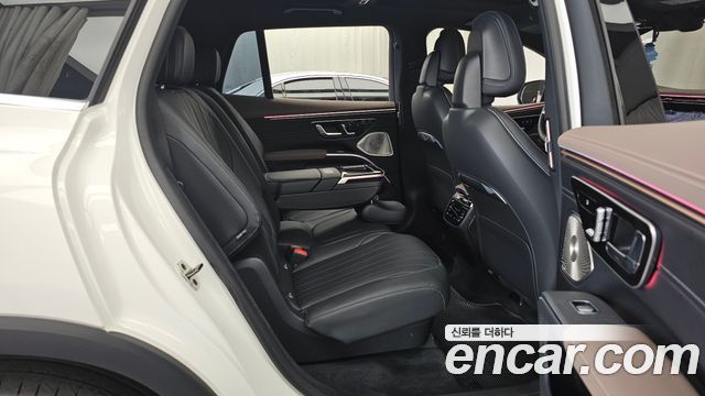 Mercedes-Benz EQS SUV (X296) EQS450 4MATIC Online Edition 2024 — фото 12