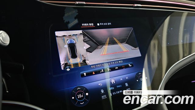 Mercedes-Benz EQS SUV (X296) EQS450 4MATIC Online Edition 2024 — фото 15