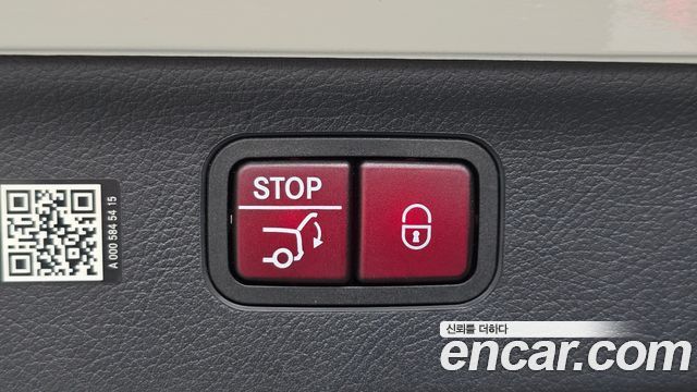 Mercedes-Benz EQS SUV (X296) EQS450 4MATIC Online Edition 2024 — фото 27