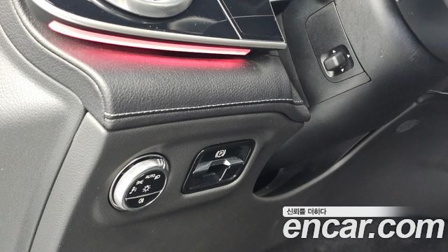 Mercedes-Benz EQS SUV (X296) EQS450 4MATIC Online Edition 2024 — фото 28