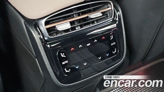 Mercedes-Benz EQS SUV (X296) EQS450 4MATIC Online Edition 2024 — фото 29