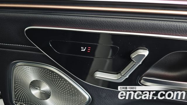Mercedes-Benz EQS SUV (X296) EQS450 4MATIC Online Edition 2024 — фото 38