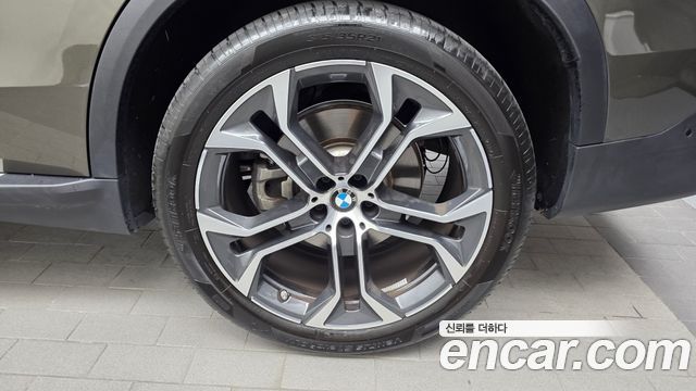 BMW X5 (G05) xDrive 40i xLine 2025 — фото 21