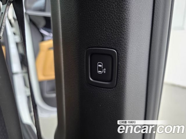 Kia Carnival (IV) Diesel 9-Seater Prestige 2023 — фото 18