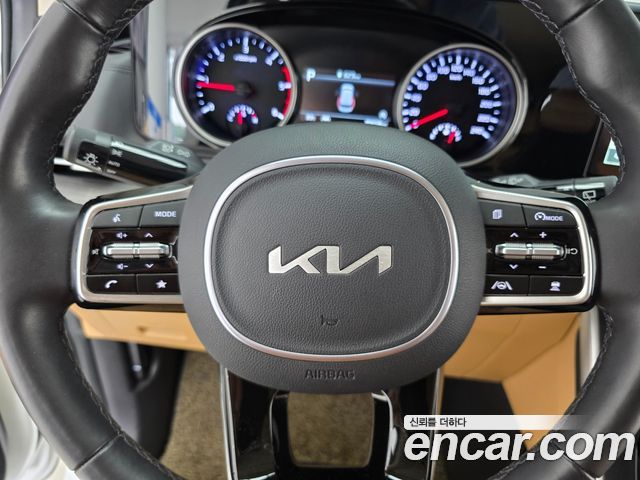Kia Carnival (IV) Diesel 9-Seater Prestige 2023 — фото 22