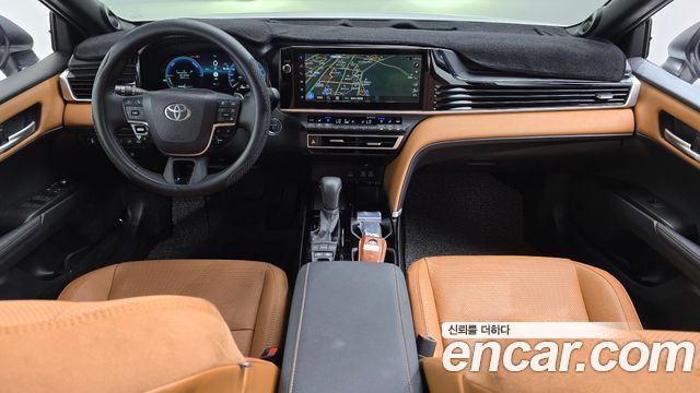 Toyota Camry (XV80) 2.5 XLE Premium Hybrid 2025 — фото 7