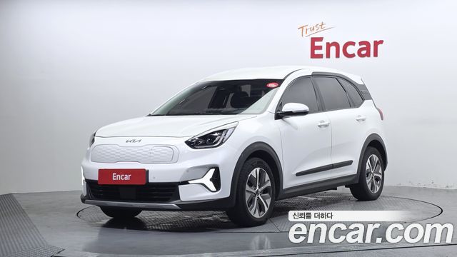 Kia Niro Plus Earth 2023 — фото 1