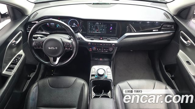 Kia Niro Plus Earth 2023 — фото 7