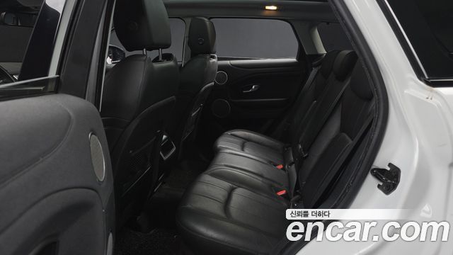 Land Rover Range Rover Evoque 2.0 TD4 SE 2018 — фото 11