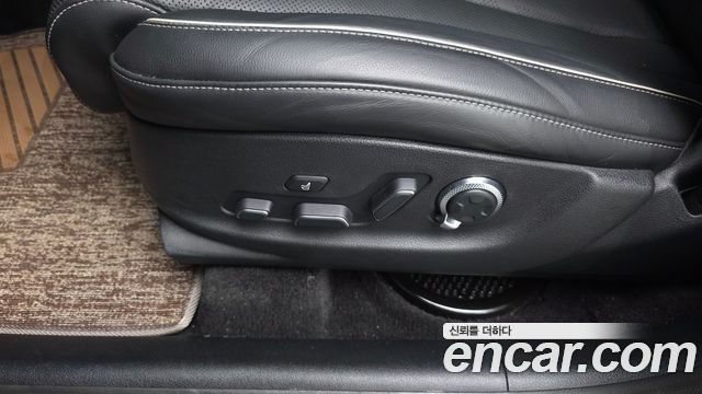 Genesis GV80 3.0 Diesel AWD 2022 — фото 32